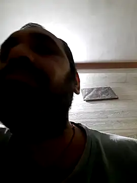 Snapshot of Hot-boy077 chatting on 09-15-25, 02:17 Hot-boy077 online show from 09-15-25, 02:17