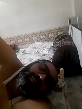 Snapshot of Hot-boy077 chatting on 10-03-25, 06:27 Hot-boy077 online show from 10-03-25, 06:27