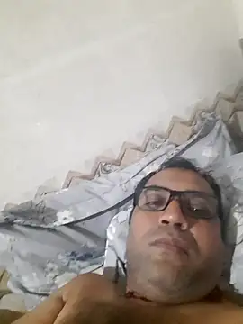 Snapshot of Hot-boy077 chatting on 10-12-25, 06:51 Hot-boy077 online show from 10-12-25, 06:51