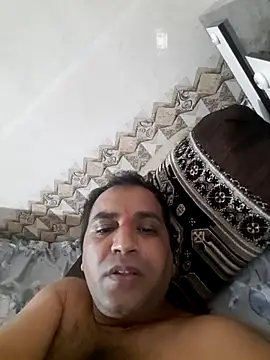 Snapshot of Hot-boy077 chatting on 10-21-25, 05:30 Hot-boy077 online show from 10-21-25, 05:30