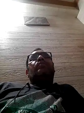 Snapshot of Hot-boy077 chatting on 10-26-25, 09:48 Hot-boy077 online show from 10-26-25, 09:48