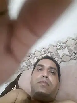 Snapshot of Hot-boy077 chatting on 11-03-25, 03:30 Hot-boy077 online show from 11-03-25, 03:30