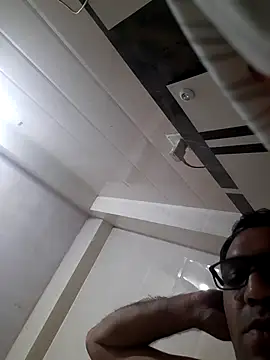 Snapshot of Hot-boy077 chatting on 11-12-25, 04:18 Hot-boy077 online show from 11-12-25, 04:18