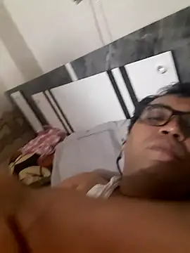 Snapshot of Hot-boy077 chatting on 11-30-25, 07:40 Hot-boy077 online show from 11-30-25, 07:40