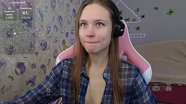 Armurra15 online show from 04-24-26, 06:49