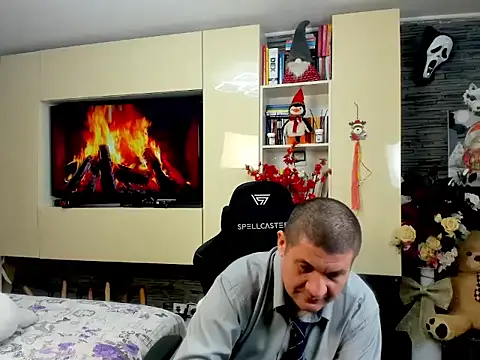 SpartacusDaddy48 online show from 03-02-26, 05:08