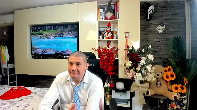 Snapshot of SpartacusDaddy48 chatting on 05-03-26, 11:55 SpartacusDaddy48 online show from 05-03-26, 11:55