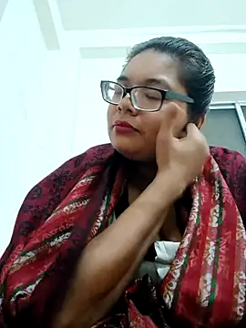 Elie couple143 online show from 12-22-25, 06:27