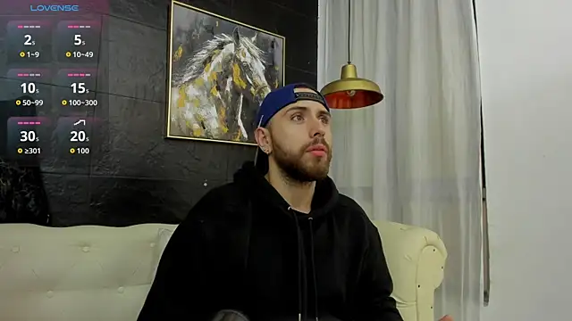 Maximo Wolff online show from 11-07-25, 08:20