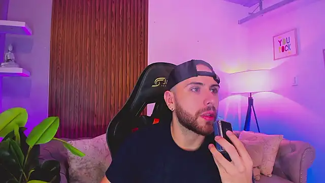 Maximo Wolff online show from 02-04-26, 07:53