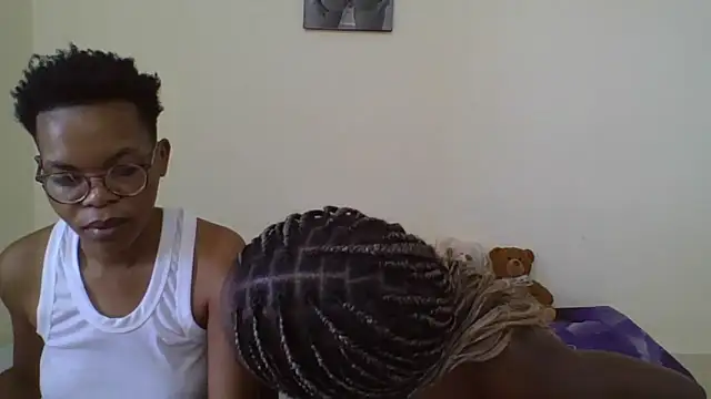 Miss-Hennessy online show from 11-05-25, 11:10