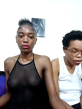 Miss-Hennessy online show from 03-05-26, 01:01