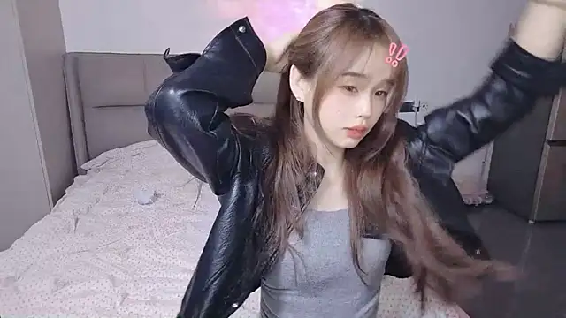 Snapshot of kexin_a chatting on 11-16-25, 03:56 kexin a online show from 11-16-25, 03:56