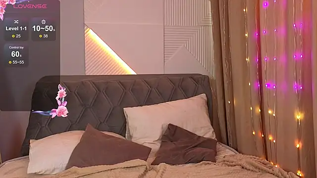 Misa Perfect online show from 09-12-25, 12:16