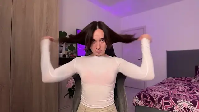 Miaswetty online show from 10-12-25, 02:38