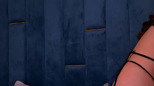 YasminaMoon online show from 04-27-26, 03:15