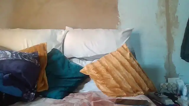 Nicky52 online show from 10-14-25, 07:20