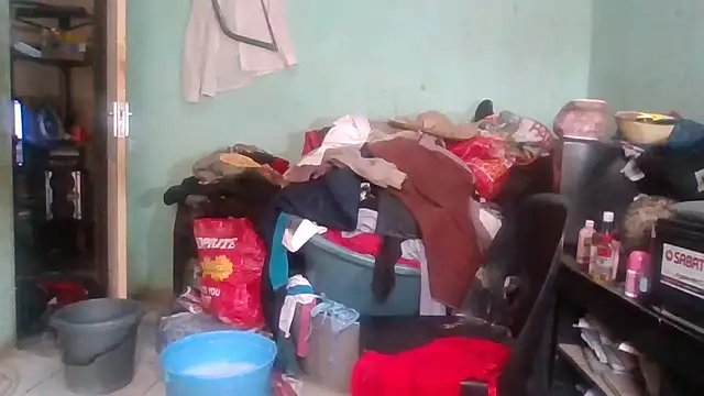 Nicky52 online show from 11-15-25, 06:55