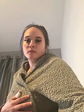 Snapshot of LollyLove_ chatting on 02-25-26, 09:02 LollyLove online show from 02-25-26, 09:02