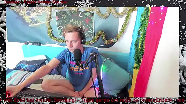 DaveLindau online show from 12-20-25, 02:35