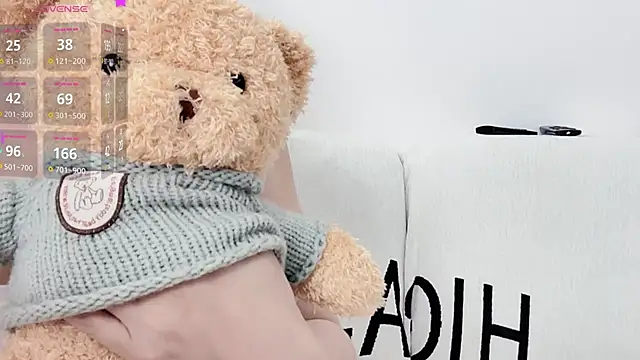 uikyy1 online show from 04-27-26, 01:20