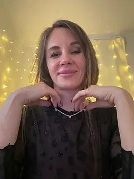 LucieMack online show from 02-23-26, 06:27