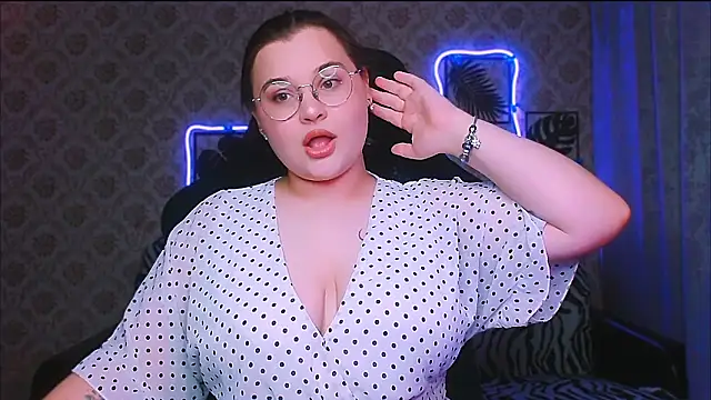 InLoveWithLife26 online show from 01-13-26, 05:51