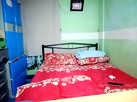 Snapshot of ashley_kimxx chatting on 10-10-25, 12:26 ashley kimxx online show from 10-10-25, 12:26