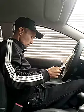 Snapshot of nacho20cmhot chatting on 10-14-25, 01:01 nacho20cmhot online show from 10-14-25, 01:01