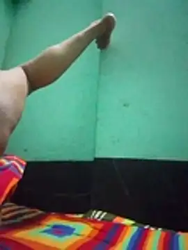 Maria Mahi online show from 10-27-25, 04:33