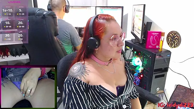 leidydi223 online show from 10-15-25, 01:17