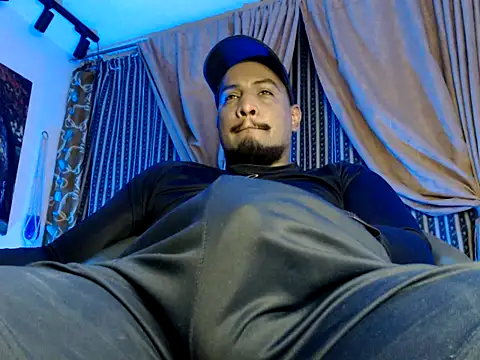 ElCaballeroNegro24 online show from 10-25-25, 07:08