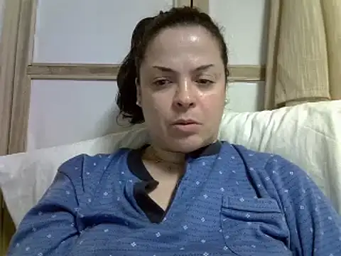 ITALIANASISIXX online show from 01-28-25, 06:07