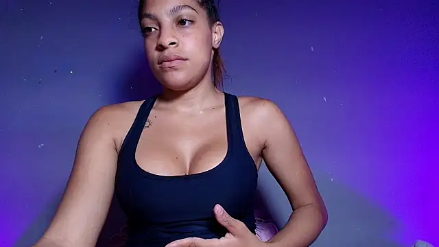 Snapshot of m_rosee chatting on 11-14-25, 02:38 m rosee online show from 11-14-25, 02:38