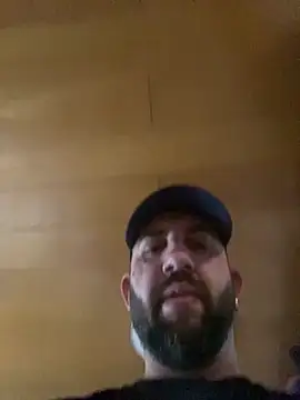 Snapshot of andrey1887 chatting on 02-18-26, 02:13 andrey1887 online show from 02-18-26, 02:13