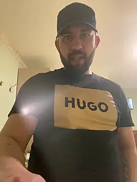 Snapshot of andrey1887 chatting on 03-02-26, 06:04 andrey1887 online show from 03-02-26, 06:04