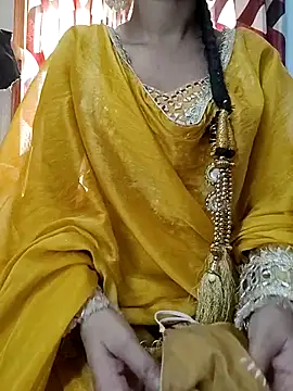 Ruhi 07 online show from 10-20-25, 06:14