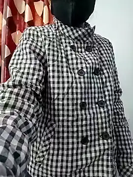 Ruhi 07 online show from 11-28-25, 04:26