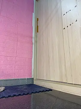 Rose 194 online show from 02-26-26, 01:59