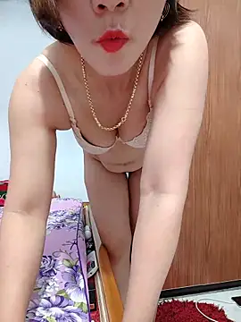 Rosalind xxx online show from 04-22-26, 10:44