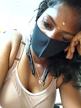 Honey rosetamil online show from 04-22-26, 02:58