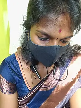 Honey rosetamil online show from 07-18-26, 02:05
