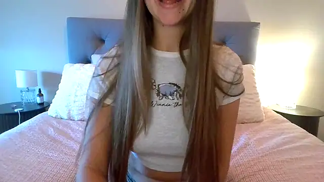 TaylorWest62 online show from 10-18-25, 01:56