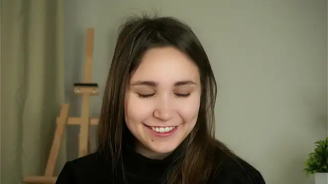 EthalFlowers online show from 10-19-25, 12:22