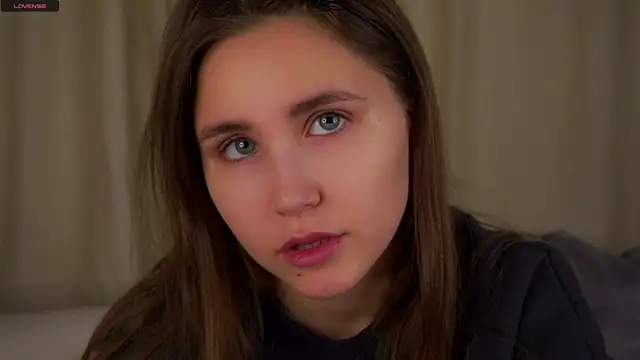 EthalFlowers online show from 12-16-25, 01:32