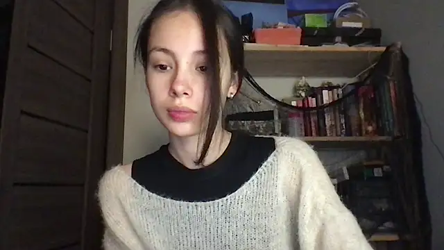 Snapshot of Yuna5343 chatting on 11-08-25, 08:51 Yuna5343 online show from 11-08-25, 08:51