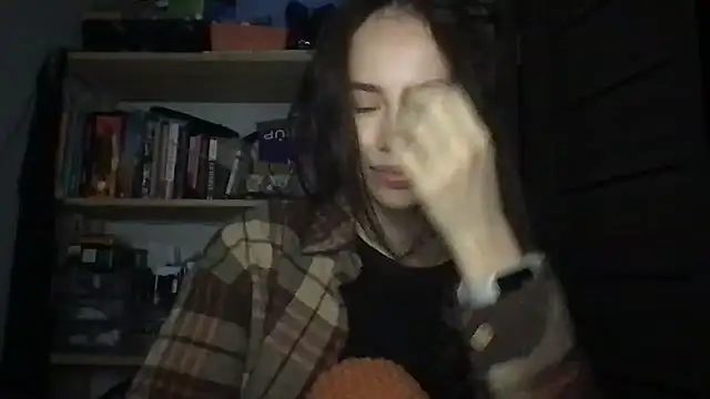 Yuna5343 online show from 11-15-25, 05:16