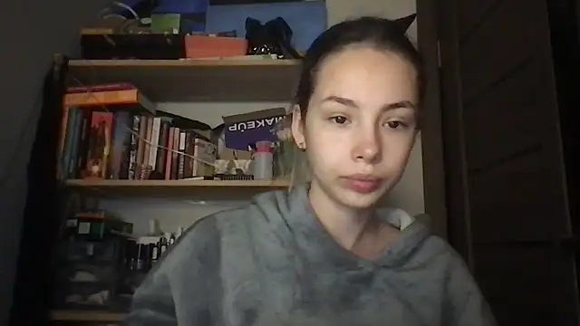 Snapshot of Yuna5343 chatting on 11-20-25, 07:35 Yuna5343 online show from 11-20-25, 07:35