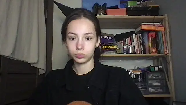 Snapshot of Yuna5343 chatting on 11-26-25, 09:05 Yuna5343 online show from 11-26-25, 09:05