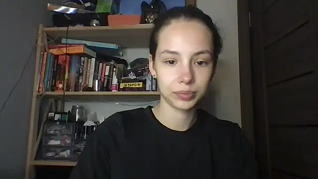 Yuna5343 online show from 12-18-25, 08:26